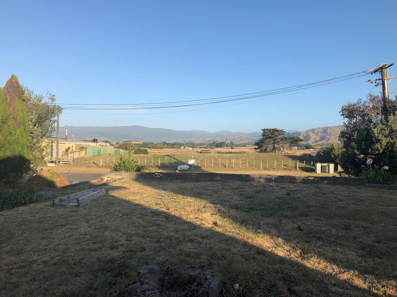 39 Gawler Street, Te Horo Beach - Carousel 2