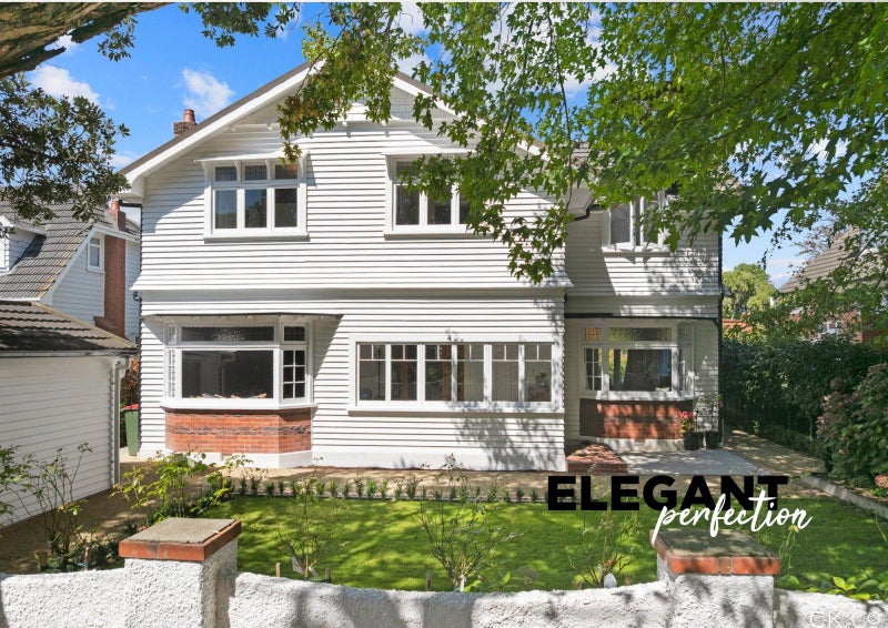 16 Hinau Street, Woburn, Lower Hutt - Carousel 1