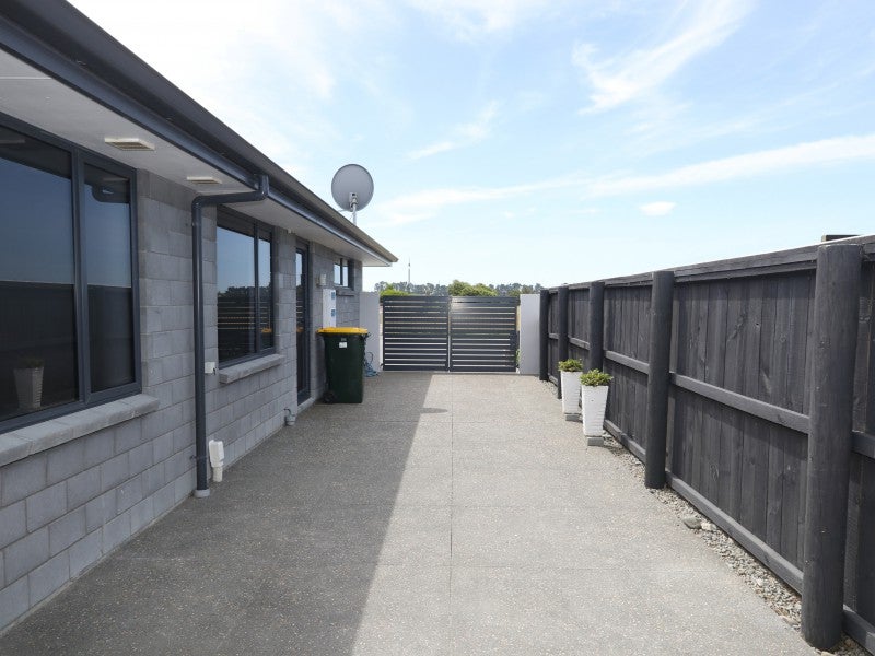 5 Trent Place, Huntingdon, Ashburton - Carousel 19