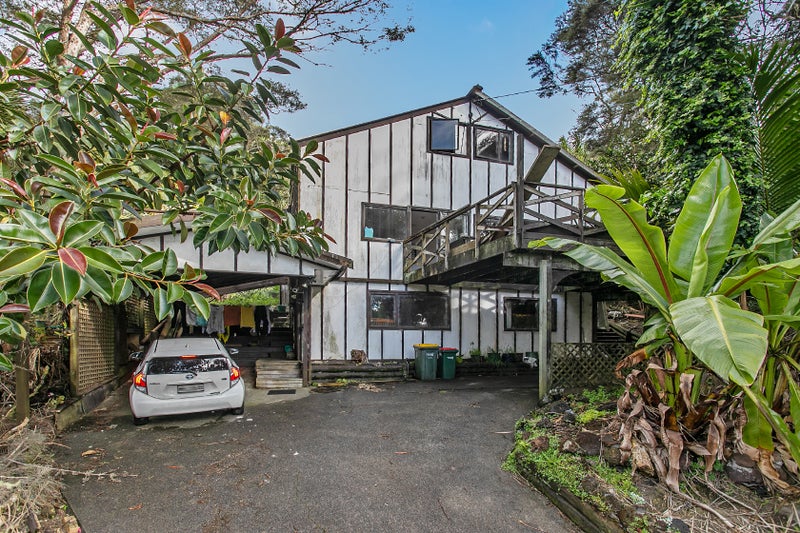 68 Mountain Road, Henderson Valley, Auckland - Carousel 1