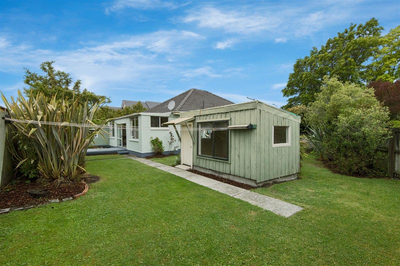 223 Centaurus Road, Saint Martins, Christchurch - Carousel 12
