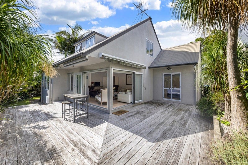 1/40 Wallace Street, Herne Bay, Auckland - Carousel 1