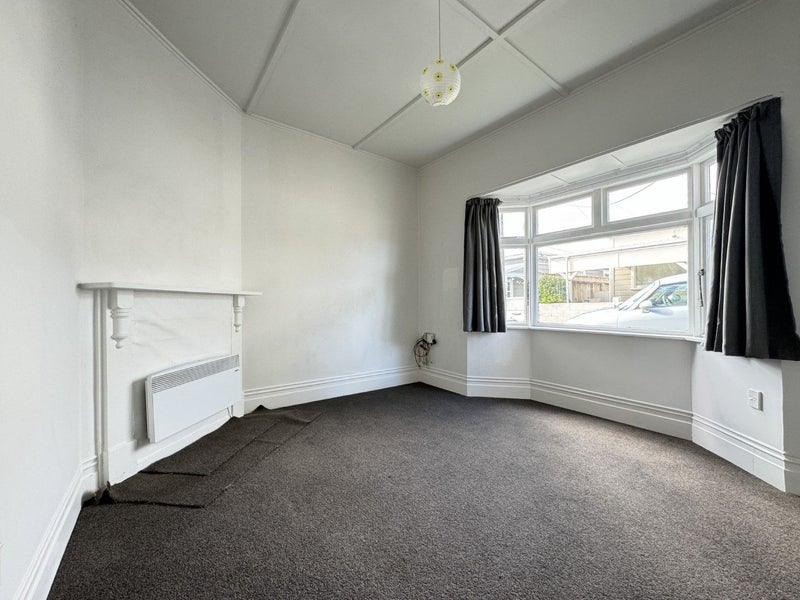 19 Yale Road, Mount Cook, Wellington - Carousel 2