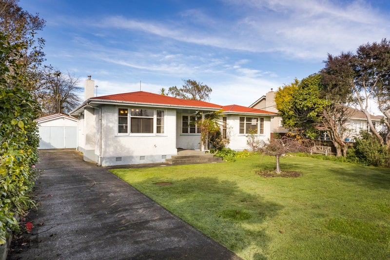 67 Fairs Road, Milson, Palmerston North - Carousel 1