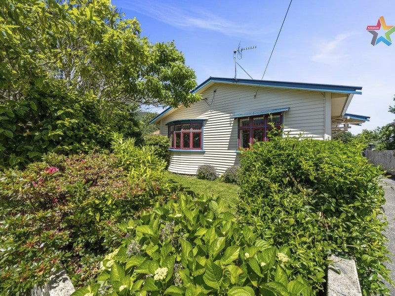 10A Heath Grove, Waiwhetu, Lower Hutt - Carousel 1