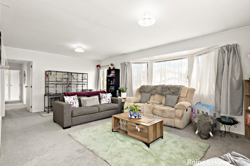 1 Iorns Street, Masterton, Masterton - Carousel 2