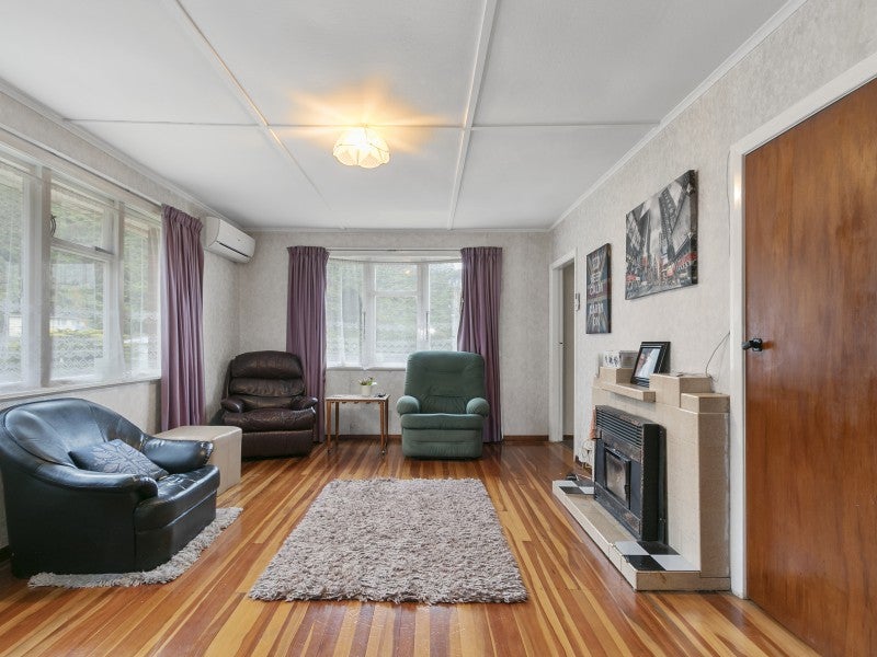 47 Judd Crescent, Naenae, Lower Hutt - Carousel 2