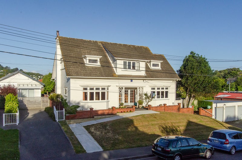 10 Nottingham Street, Karori, Wellington - Carousel 17