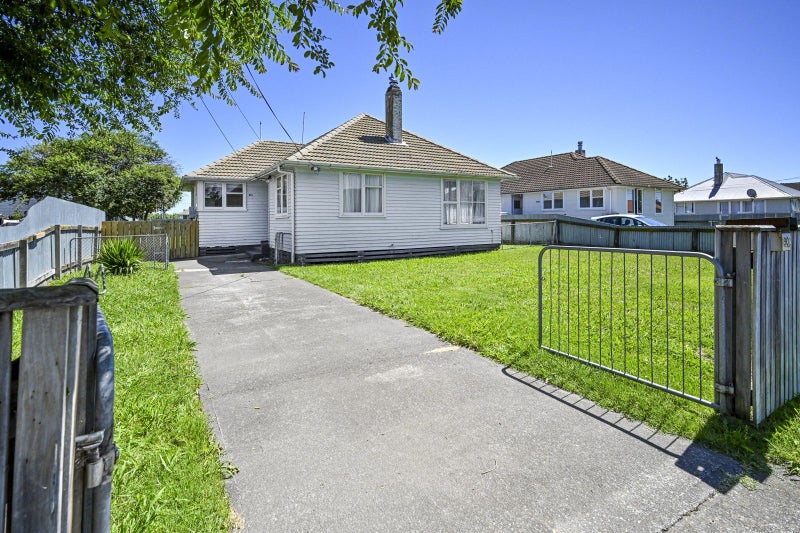 902 Bledisloe Street, Raureka, Hastings - Carousel 1