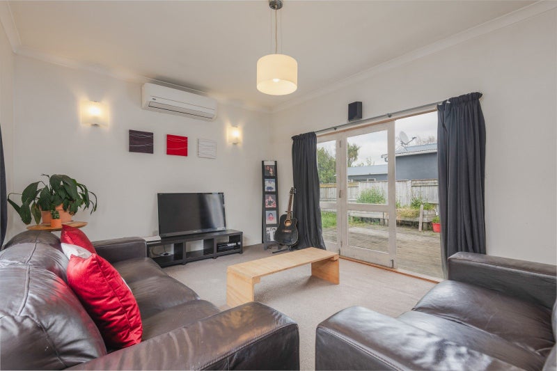 488 Tremaine Avenue, Takaro, Palmerston North - Carousel 2