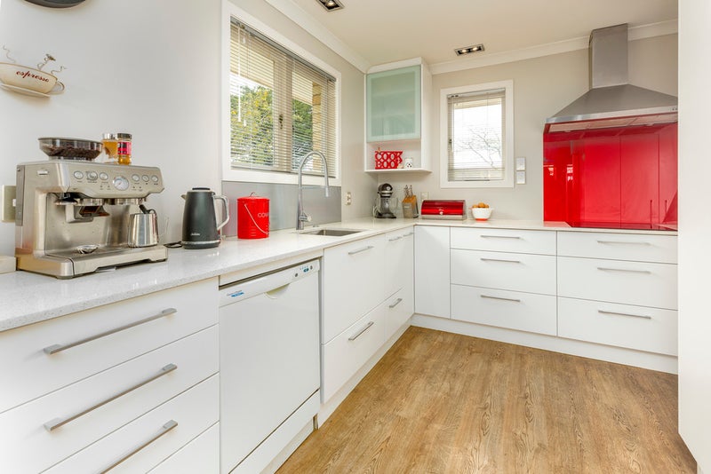 11 Glenbrook Road, Karaka, Papakura - Carousel 2