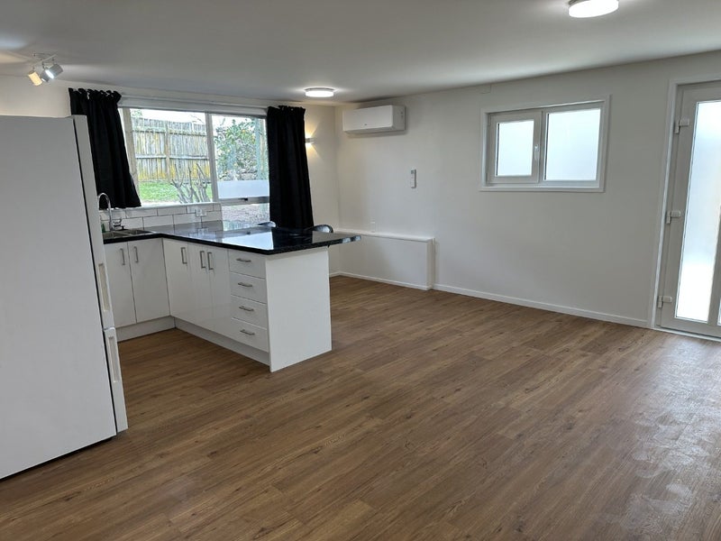 75 Bayview Road, Bayview, Auckland - Carousel 1