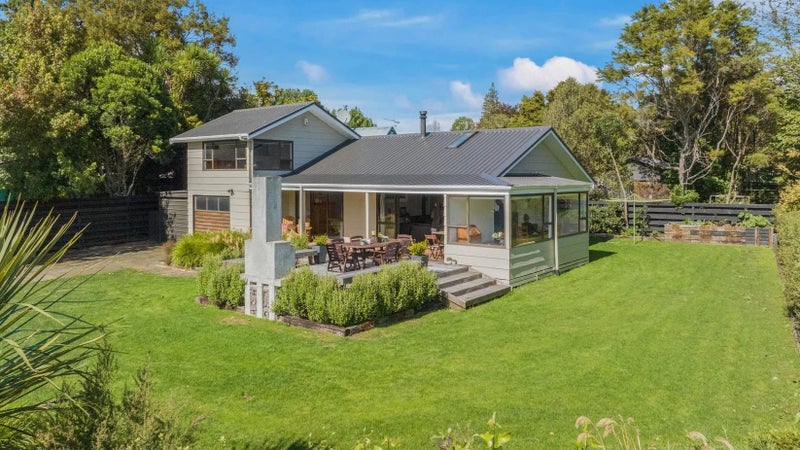 112 Taupahi Road, Turangi - Carousel 1