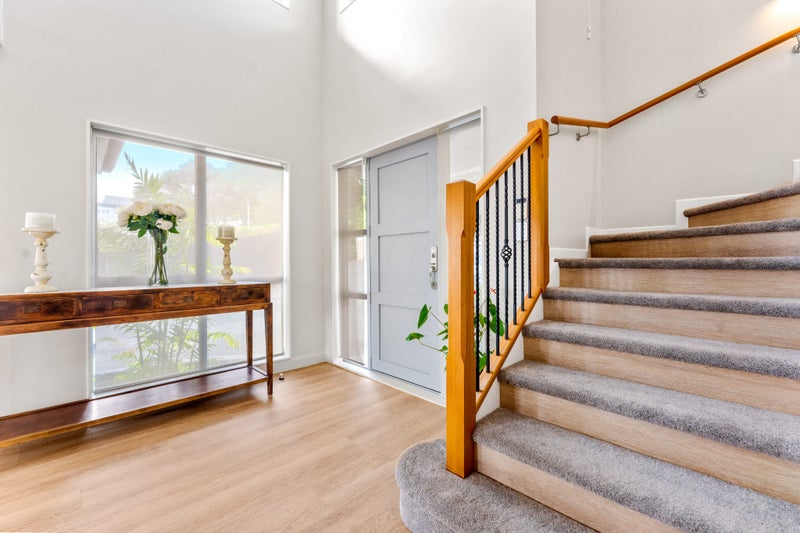 2 Treetops Way, Bayview, Auckland - Carousel 2