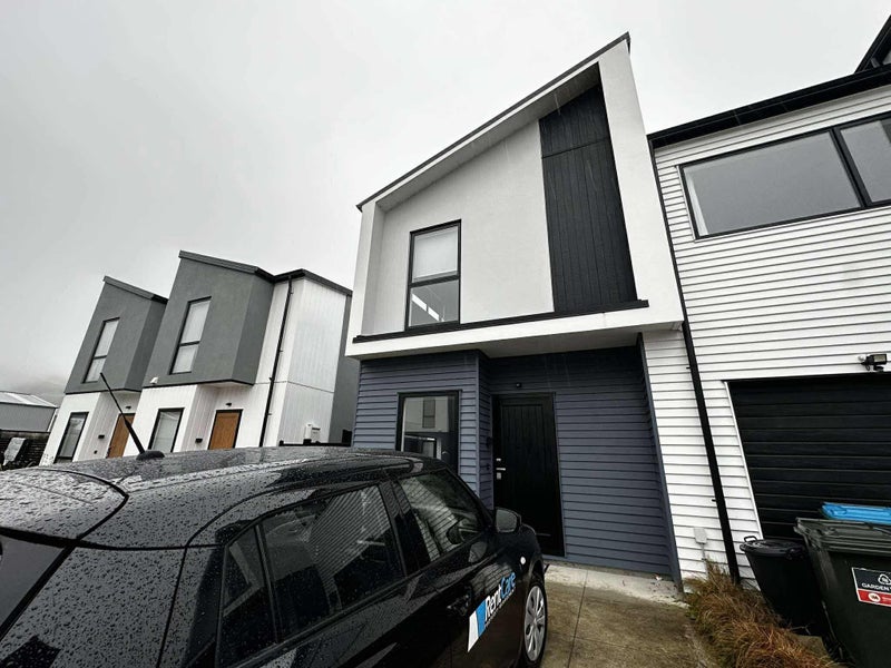 4 Gloaming Lane, Wallaceville, Upper Hutt - Carousel 18