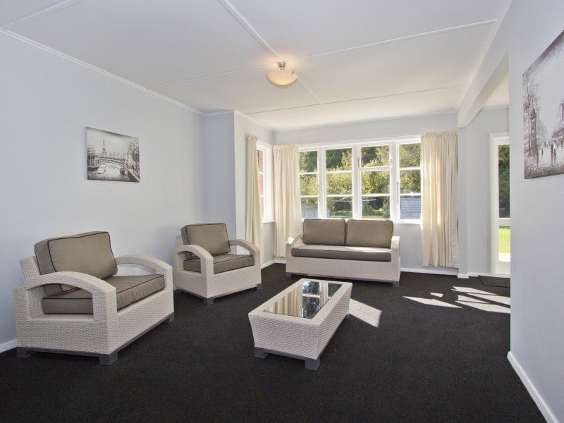 5 Wilkie Crescent, Naenae, Lower Hutt - Carousel 2