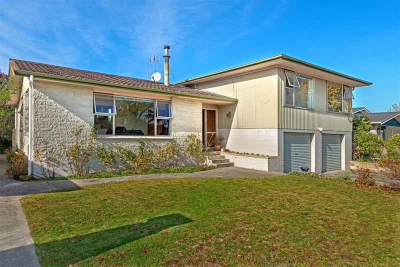 8 Mason Street, Riverdale, Gisborne - Carousel 1