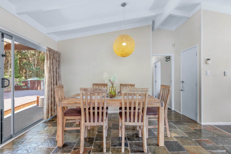 27 Collie Street, Hillpark, Auckland - Carousel 2