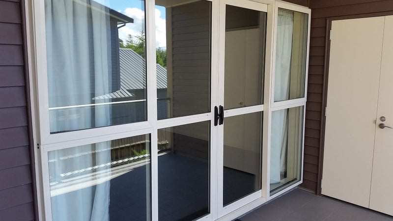 8/30 Mathesons Road, Phillipstown, Christchurch - Carousel 2