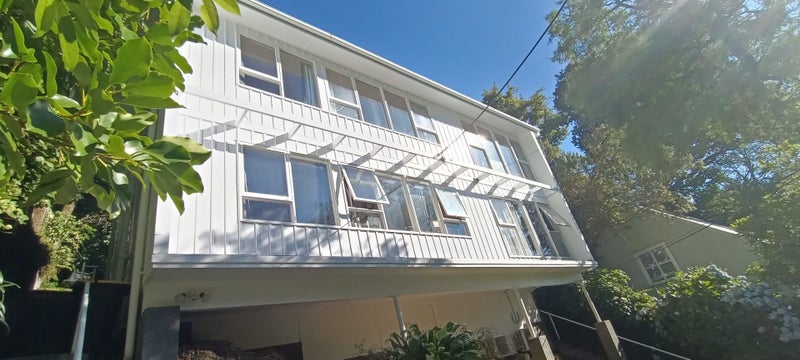 42 Ngaio Road, Kelburn, Wellington - Carousel 1