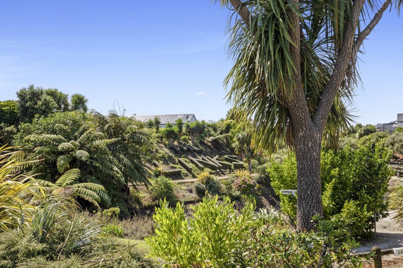 9 Sampson Avenue, Waiwhakaiho, New Plymouth - Carousel 27