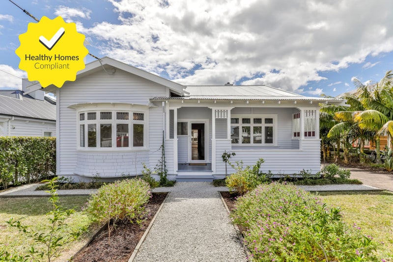 130 Calliope Road, Stanley Point, Auckland - Carousel 1