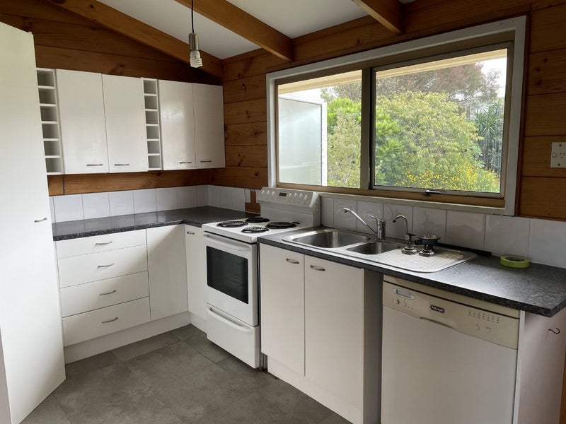 41 West View Crescent, Onerahi, Whangarei - Carousel 1
