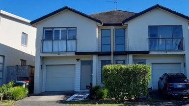 67 Tephra Boulevard, Stonefields, Auckland - Carousel 1