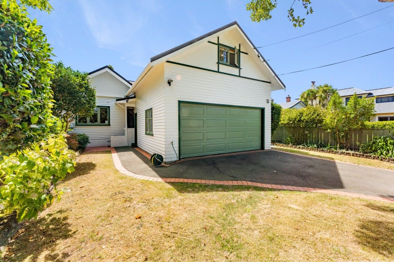 1/33 Puriri Street, Woburn, Lower Hutt - Carousel 2