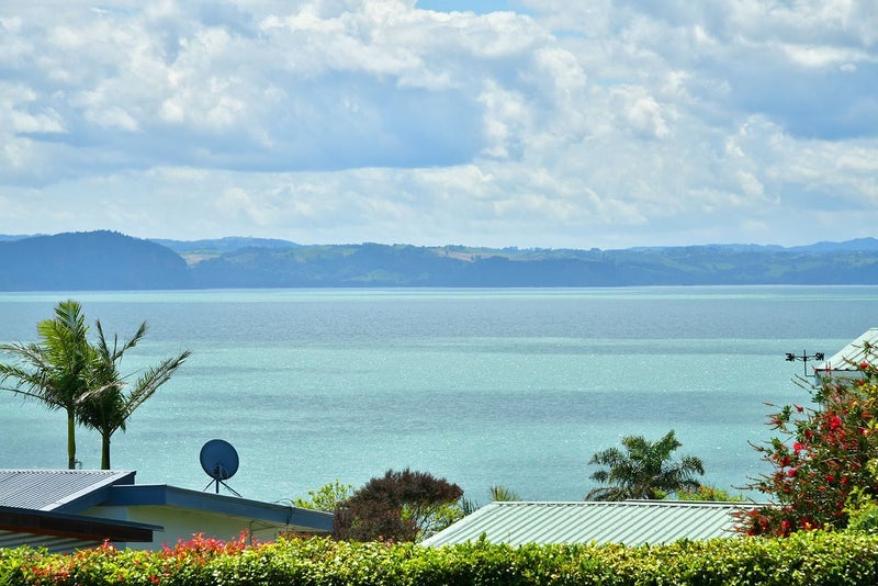 1333 Whangaparaoa Road, Army Bay, Whangaparaoa - Carousel 2