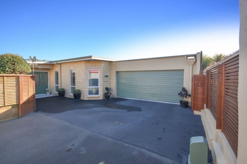 10A Kennedy Street, Saint Clair, Dunedin - Carousel 2