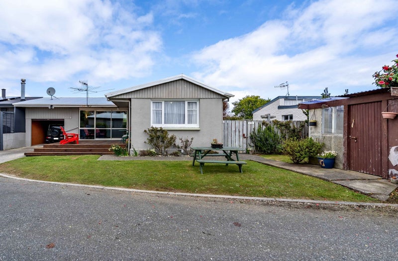 1/296 Nelson Street, Strathern, Invercargill - Carousel 1