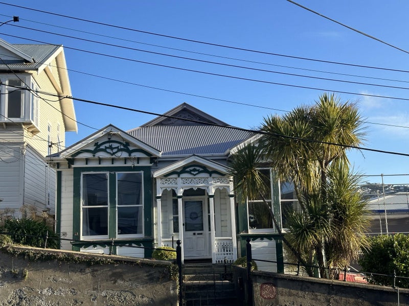 38 Pirie Street, Mount Victoria, Wellington - Carousel 1