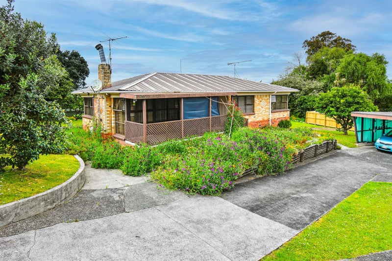 35 Beaumonts Way, Manurewa, Auckland - Carousel 1