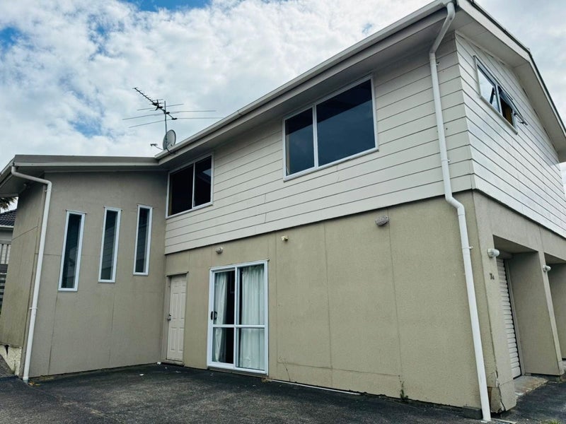 28A Sandgate Avenue, Botany Downs, Auckland - Carousel 2