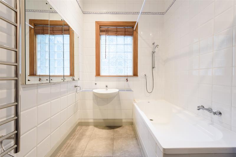 105 Inglis Street, Seatoun, Wellington - Carousel 20