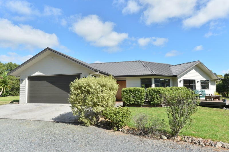 166 Tavinor Road, Whangarei - Carousel 2