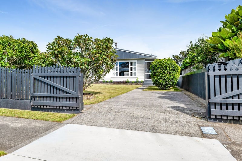 458 Carrington Street, Upper Vogeltown, New Plymouth - Carousel 18