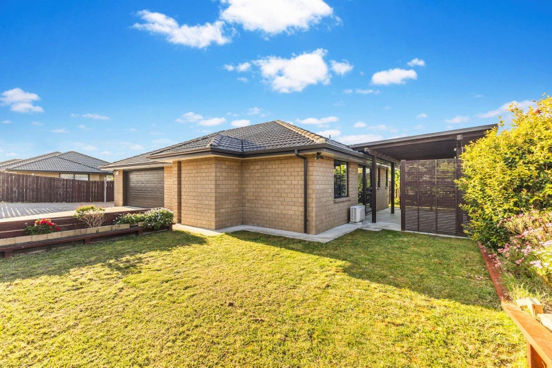 19 Reward Place, Mangere, Auckland - Carousel 2