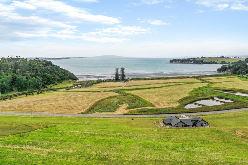 31 Hurihuri Road, Okura Bush, Silverdale - Carousel 2