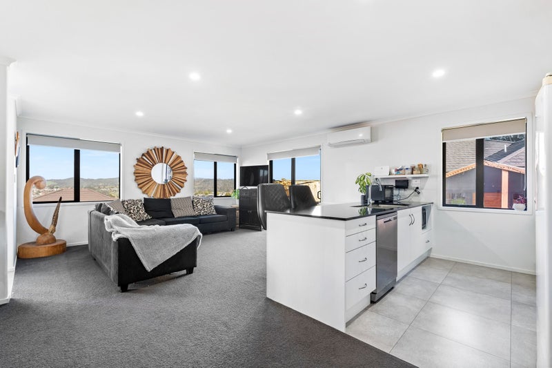 10 Limerock Lane, Port Whangarei, Whangarei - Carousel 2