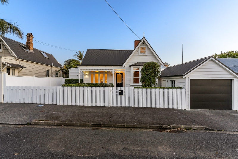 4 Cowan Street, Ponsonby, Auckland - Carousel 1