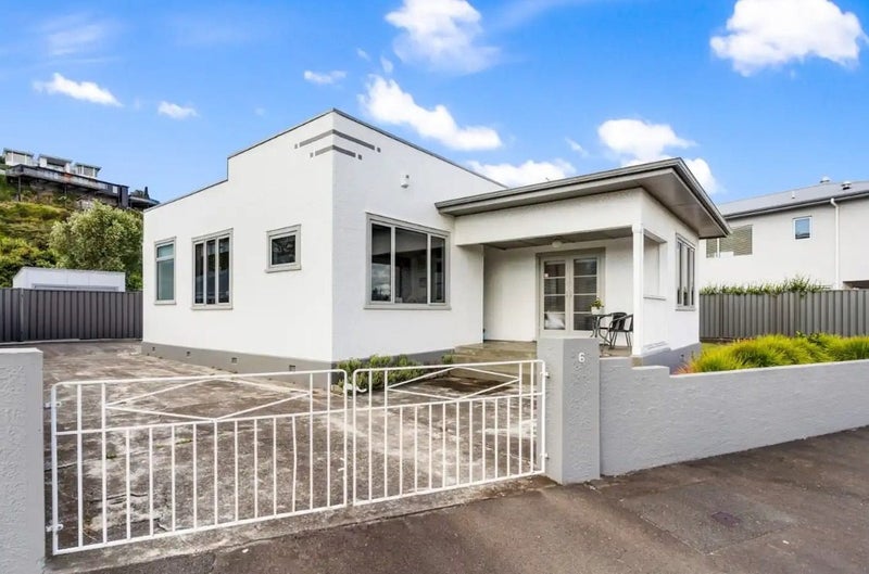 6 Kenny Avenue, Ahuriri, Napier - Carousel 1