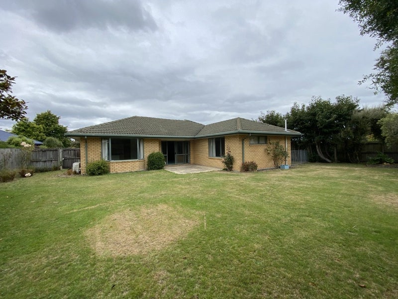 14 Iroquois Place, Wigram, Christchurch - Carousel 12