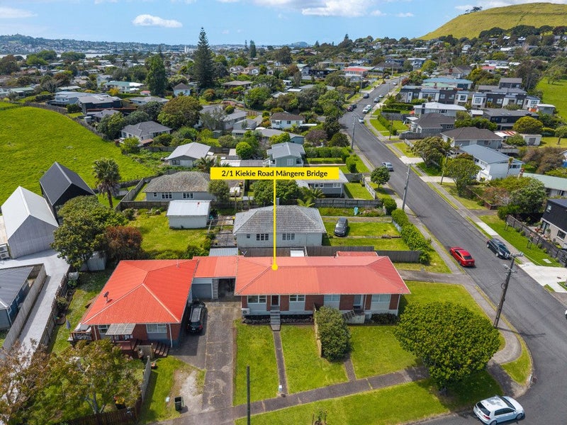2/1 Kiekie Road, Mangere Bridge, Auckland - Carousel 24
