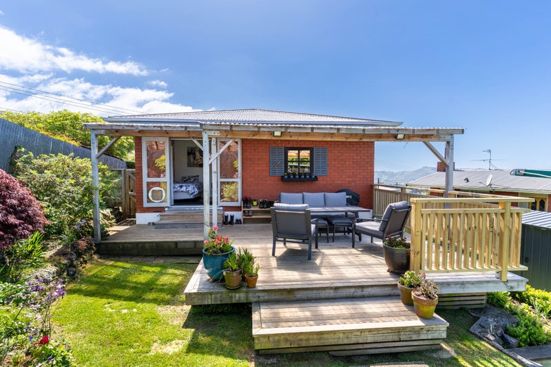 50 Gilkison Street, Halfway Bush, Dunedin - Carousel 1