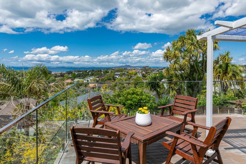 797 East Coast Road, Northcross, Auckland - Carousel 2