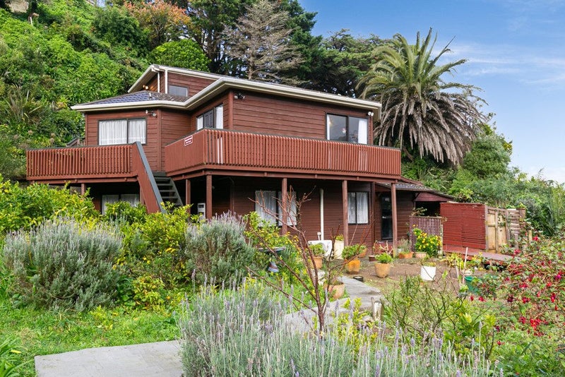 48 Norway Street, Aro Valley, Wellington - Carousel 1