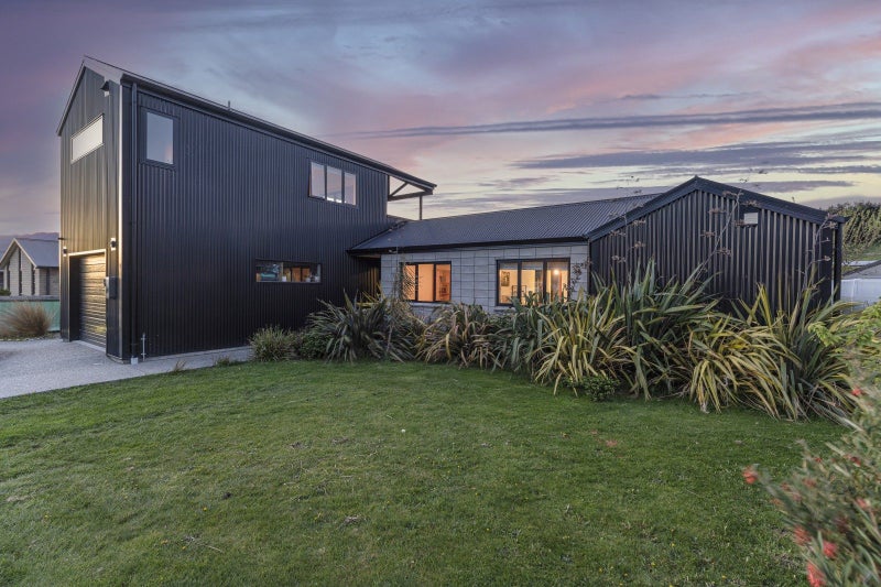 9 Woodstock RD, Lower Shotover, Queenstown - Carousel 1