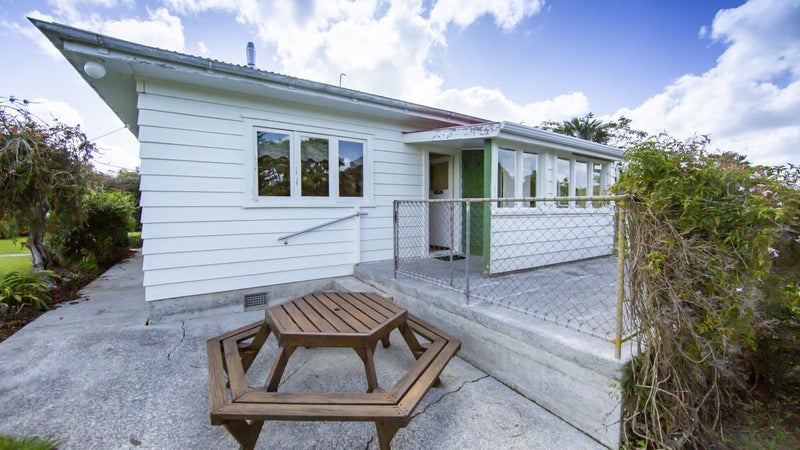 1251 Kaiwaka-Mangawhai Road, Mangawhai - Carousel 3